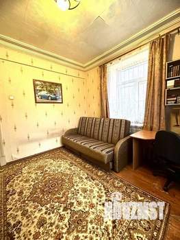 2-к квартира, вторичка, 50м2, 1/4 этаж