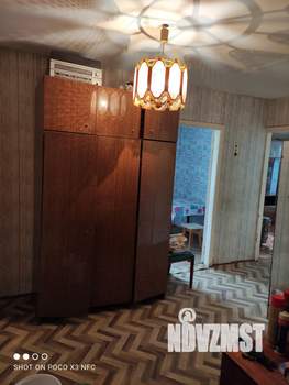 Студия квартира, вторичка, 50м2, 1/4 этаж