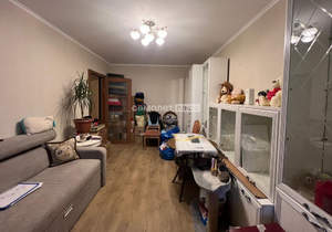 2-к квартира, вторичка, 45м2, 1/9 этаж