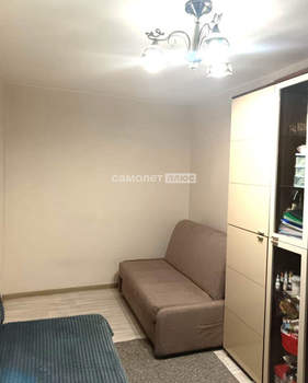 2-к квартира, вторичка, 43м2, 1/4 этаж