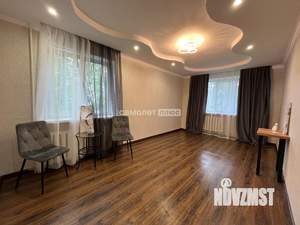 2-к квартира, вторичка, 42м2, 1/5 этаж