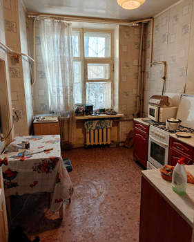 2-к квартира, вторичка, 62м2, 1/5 этаж