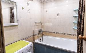 3-к квартира, вторичка, 61м2, 2/4 этаж