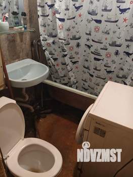 2-к квартира, вторичка, 45м2, 3/5 этаж