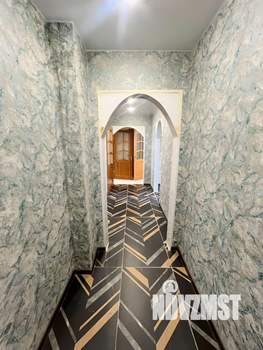 3-к квартира, вторичка, 64м2, 9/9 этаж