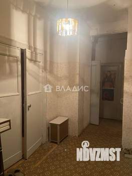 2-к квартира, вторичка, 60м2, 1/5 этаж