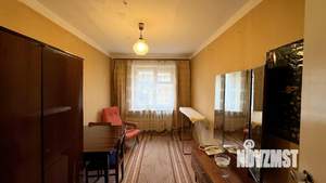 3-к квартира, вторичка, 53м2, 1/4 этаж