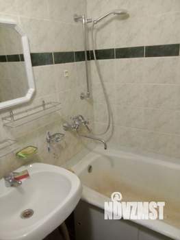 2-к квартира, вторичка, 52м2, 1/9 этаж