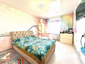 3-к квартира, вторичка, 64м2, 9/9 этаж