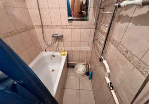 2-к квартира, вторичка, 41м2, 1/5 этаж