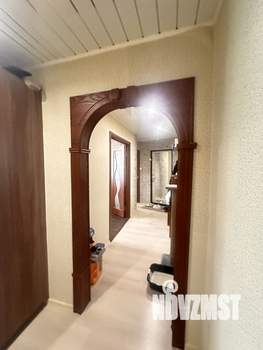 2-к квартира, вторичка, 58м2, 1/10 этаж