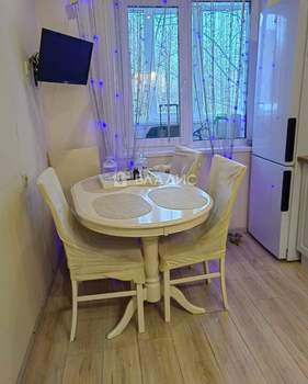 2-к квартира, вторичка, 48м2, 2/5 этаж