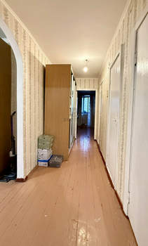 3-к квартира, вторичка, 70м2, 1/9 этаж