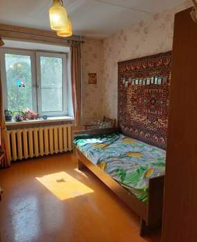 2-к квартира, вторичка, 52м2, 1/9 этаж