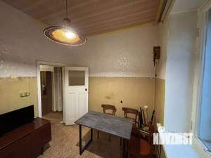 2-к квартира, вторичка, 56м2, 2/2 этаж