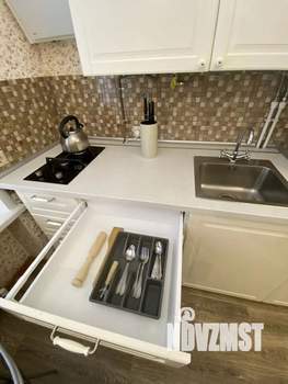 2-к квартира, вторичка, 76м2, 1/5 этаж