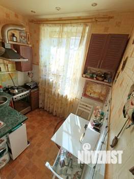 2-к квартира, вторичка, 47м2, 1/4 этаж
