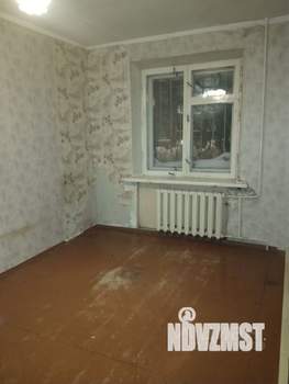 2-к квартира, вторичка, 42м2, 1/9 этаж