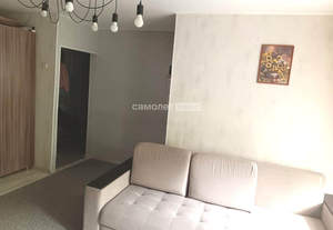 2-к квартира, вторичка, 43м2, 1/4 этаж