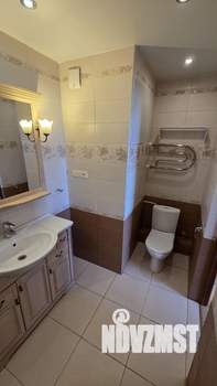 2-к квартира, вторичка, 64м2, 12/15 этаж