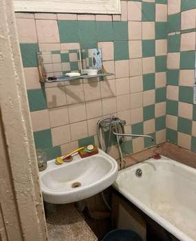 2-к квартира, вторичка, 49м2, 1/2 этаж