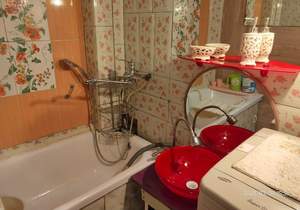 3-к квартира, вторичка, 62м2, 2/4 этаж