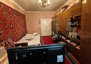 2-к квартира, вторичка, 62м2, 1/5 этаж