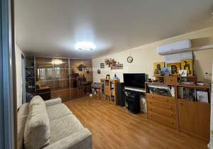 3-к квартира, вторичка, 71м2, 8/14 этаж