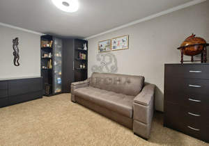 2-к квартира, вторичка, 45м2, 9/9 этаж