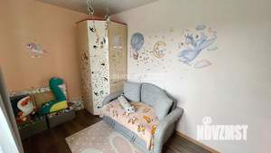 4-к квартира, вторичка, 60м2, 5/5 этаж