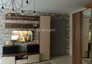 2-к квартира, вторичка, 43м2, 1/5 этаж
