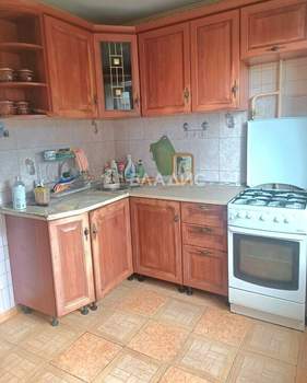 2-к квартира, вторичка, 50м2, 5/5 этаж