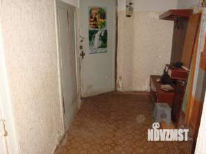 2-к квартира, вторичка, 60м2, 1/5 этаж