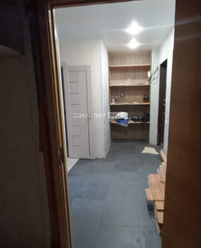 2-к квартира, вторичка, 45м2, 1/9 этаж