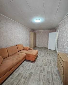 1-к квартира, вторичка, 33м2, 1/10 этаж