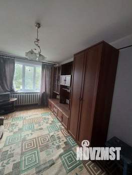 3-к квартира, вторичка, 64м2, 1/5 этаж