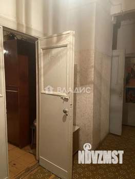 2-к квартира, вторичка, 60м2, 1/5 этаж