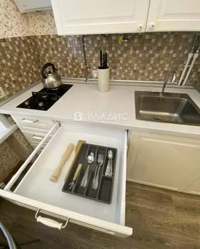 2-к квартира, вторичка, 71м2, 1/5 этаж