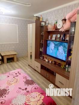 3-к квартира, вторичка, 60м2, 1/10 этаж