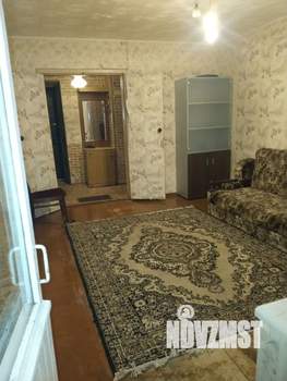 2-к квартира, вторичка, 42м2, 1/9 этаж