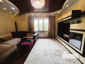 3-к квартира, вторичка, 80м2, 1/10 этаж