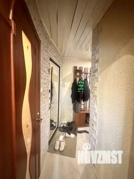 2-к квартира, вторичка, 58м2, 1/10 этаж