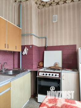 2-к квартира, вторичка, 42м2, 4/5 этаж