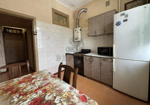 2-к квартира, вторичка, 60м2, 3/5 этаж