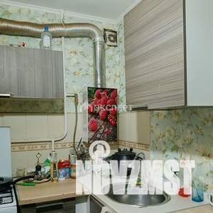 2-к квартира, вторичка, 42м2, 1/2 этаж