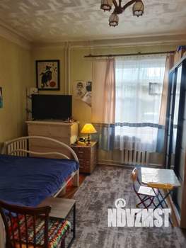 3-к квартира, вторичка, 92м2, 1/4 этаж