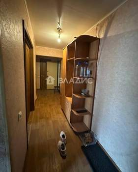 3-к квартира, вторичка, 65м2, 1/9 этаж