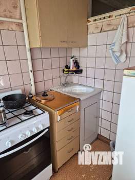 2-к квартира, вторичка, 44м2, 1/5 этаж