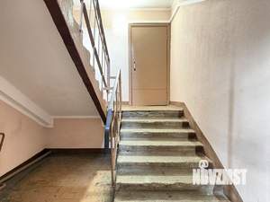 Студия квартира, вторичка, 18м2, 1/9 этаж