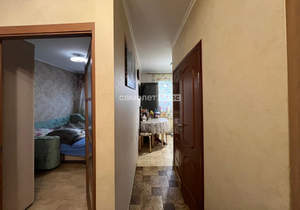 2-к квартира, вторичка, 45м2, 1/9 этаж